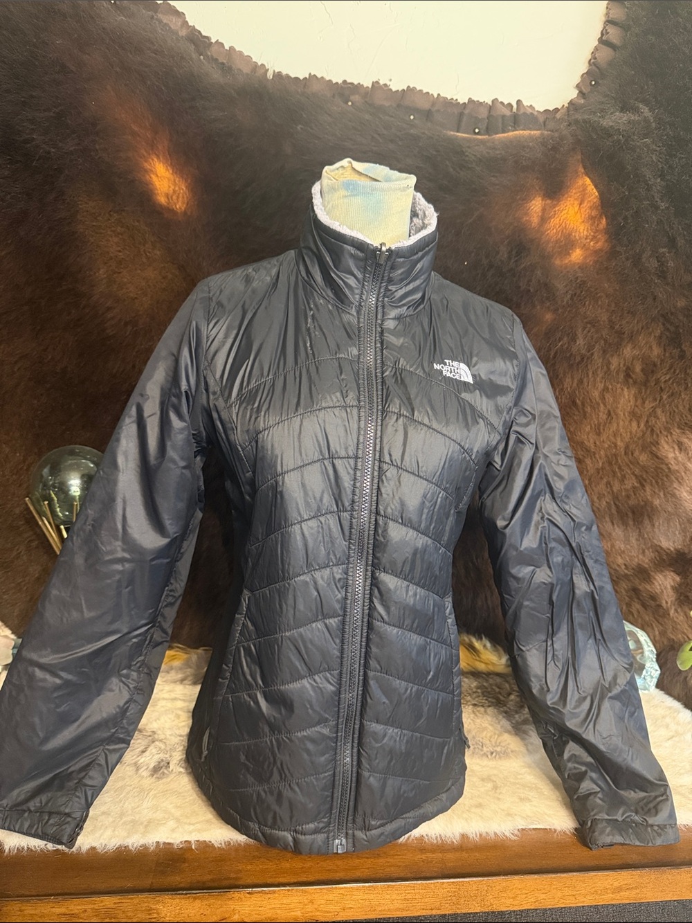 The North Face Women's Black Quilted Puffer Jacket M (3275)
